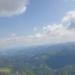 Flugwegposition um 08:40:11: Aufgenommen in der Nähe von Gemeinde Turnau, Österreich in 2144 Meter